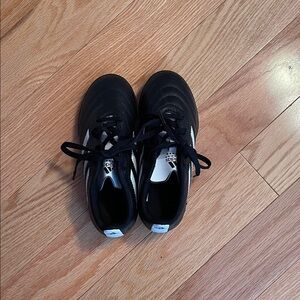 Adidas Indoor Soccer Cleats Kids Size 13.5
